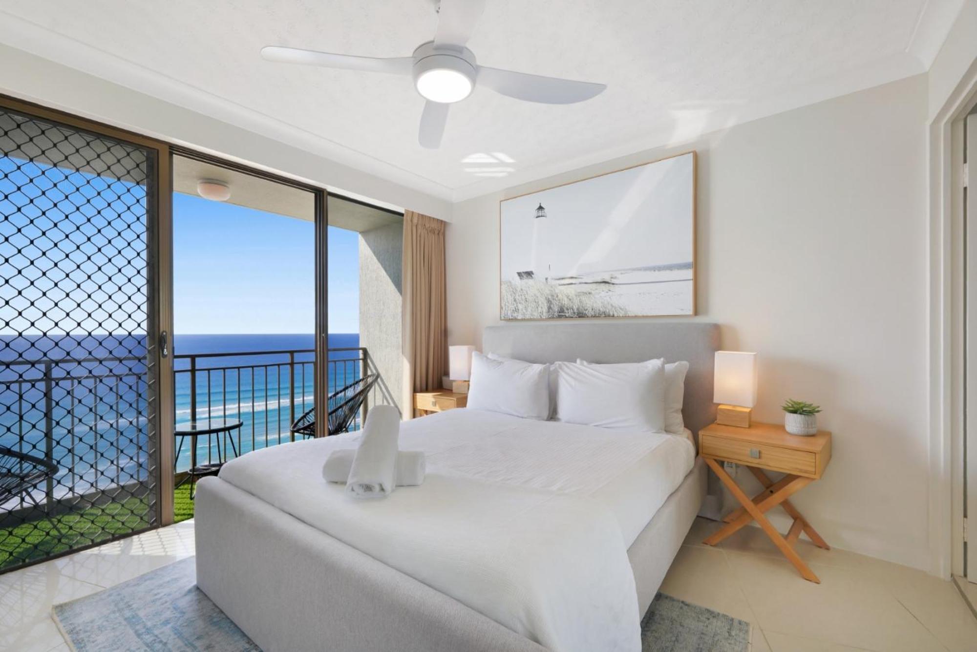2-bedroom With Impeccable Ocean Views Gold Coast
