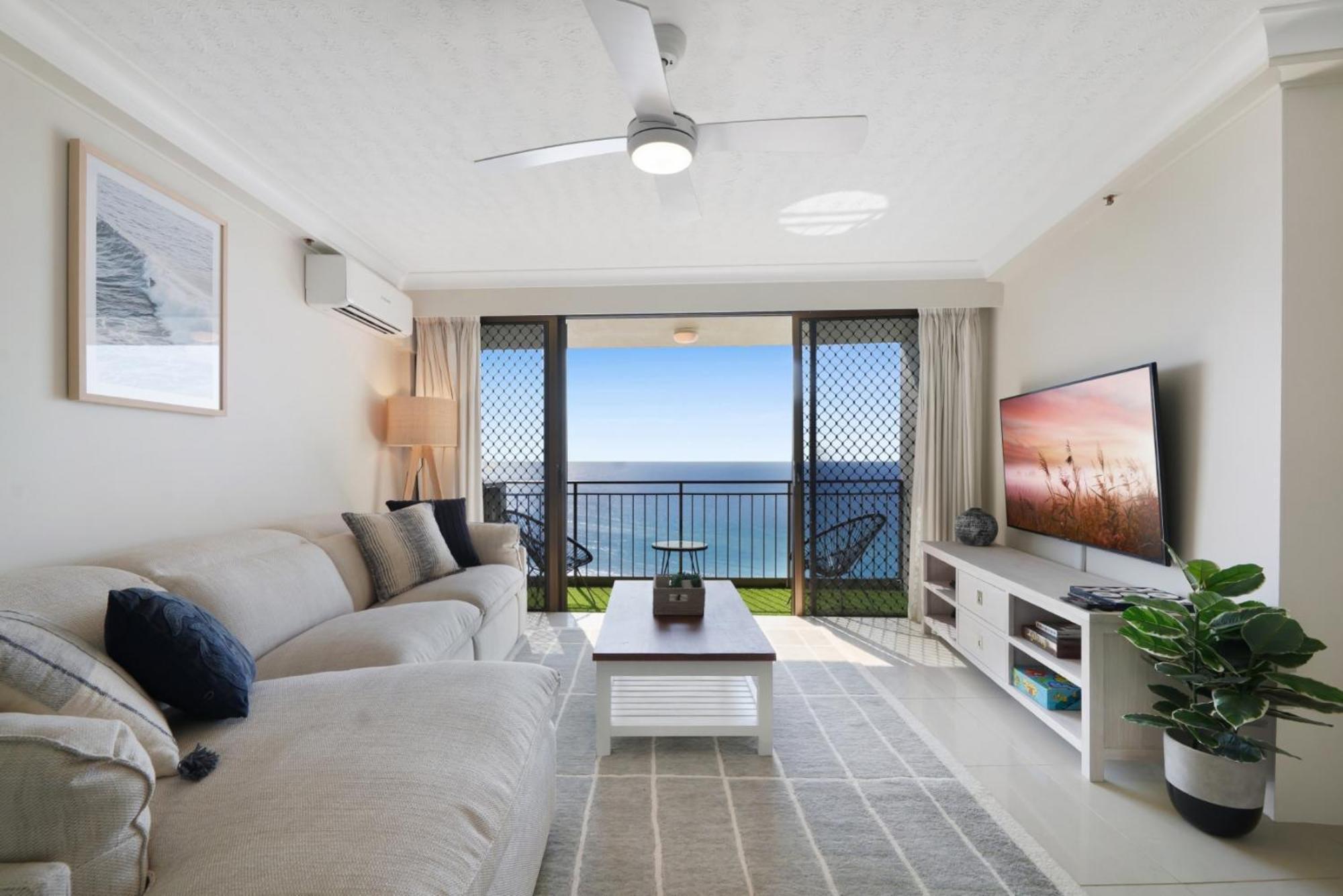 2-bedroom With Impeccable Ocean Views Apartment *